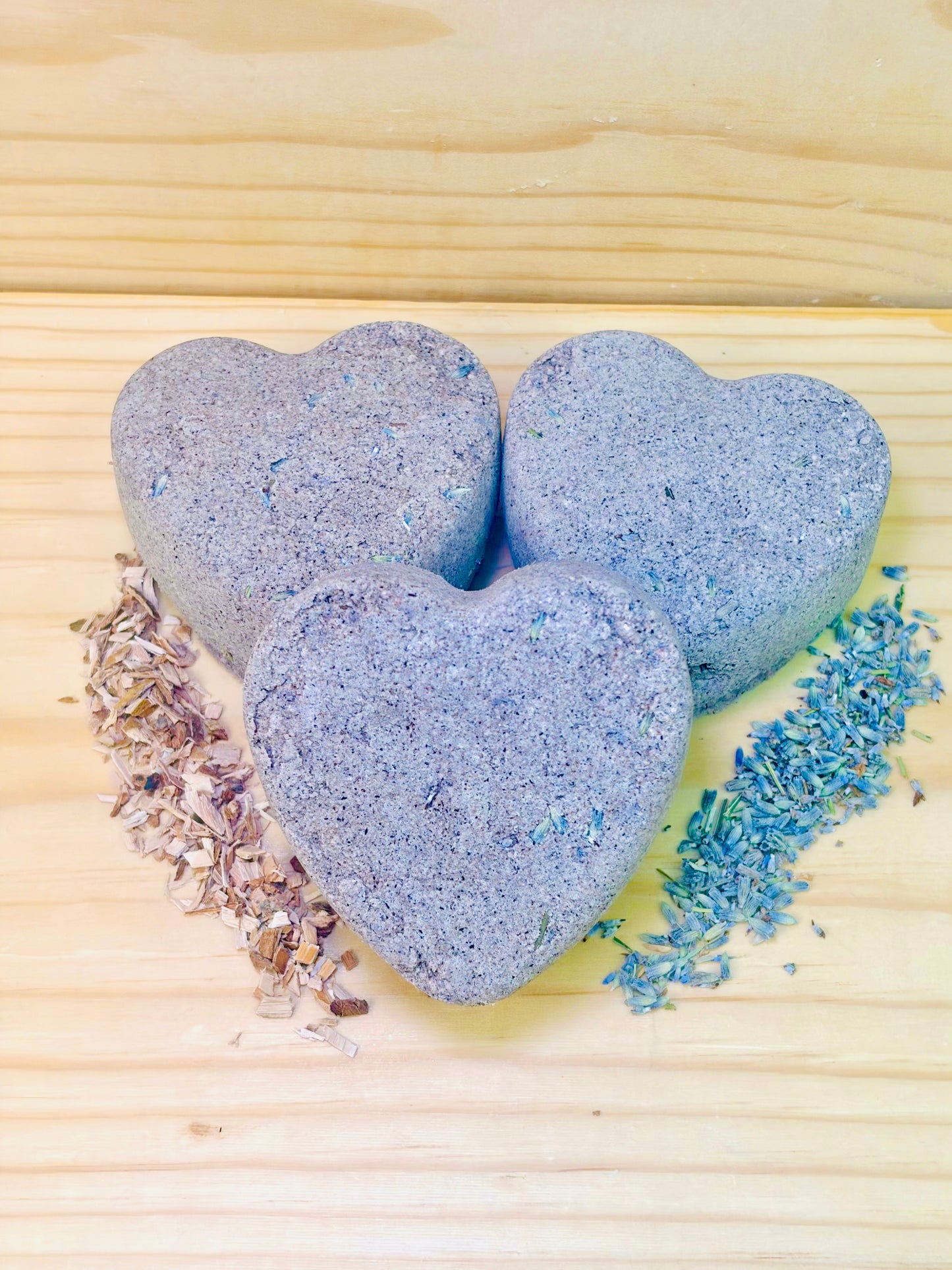 LavenWood - Detox Salt Bath Bomb - 6 oz