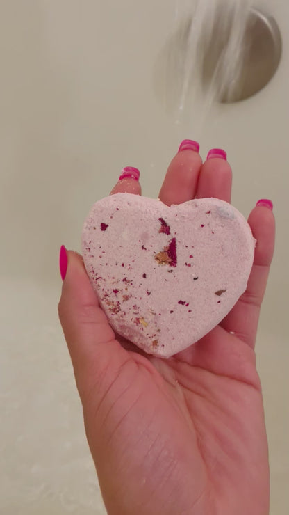 LOVE - Bubble Butter Bath Bomb - 6 oz